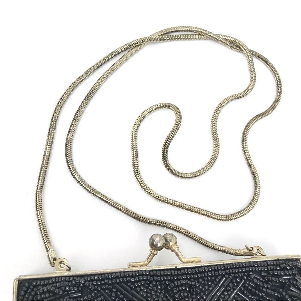 Black Beaded Retro Shell Shaped Mini Shoulder Bag - Picture 12 of 12